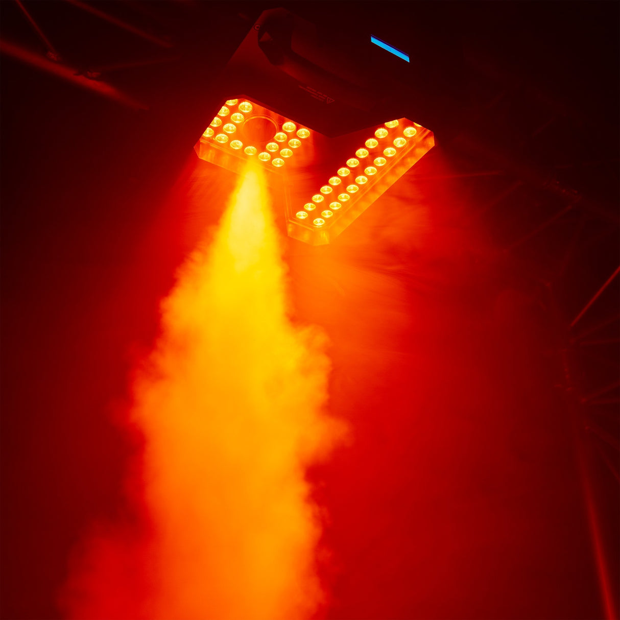 beamZ BLAZE3500 Verticale Rookmachine met 48x 4W RGBA LED's – 3500W