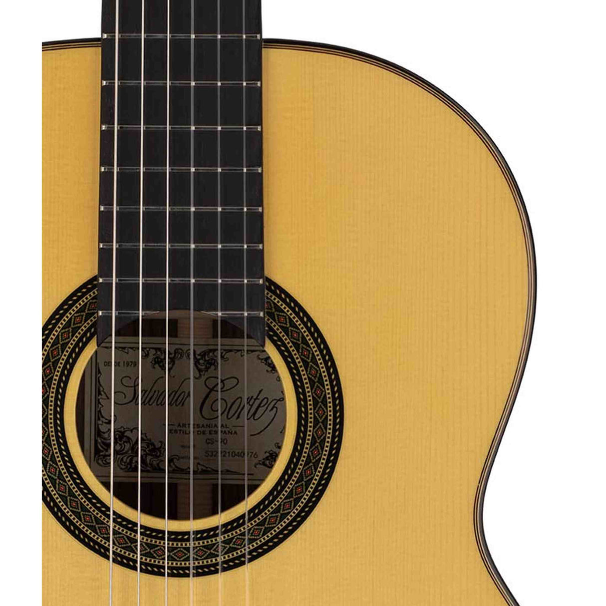 Salvador Cortez CS-80 – Klassieke gitaar met massief spruce bovenblad en mahonie body