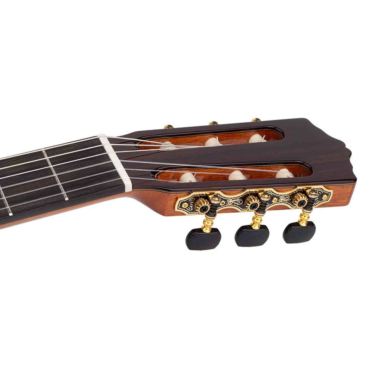 Salvador Cortez CC-90 – Klassieke gitaar met massief ceder bovenblad en mahonie zij- en achterkant