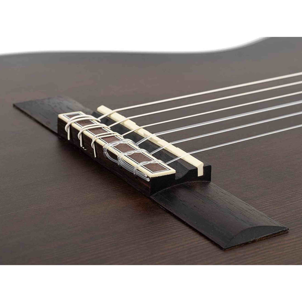 Valencia VC404HSB klassieke gitaar – Sitka Spruce top, mahonie body, inclusief stemapparaat, standaard en tas