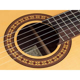 Salvador Cortez CS-32 – Klassieke gitaar met massief spruce bovenblad en palissander body