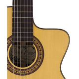 Salvador Cortez CS-60CE – Klassieke gitaar met massief spruce bovenblad, cutaway, Fishman elektronica en gigbag