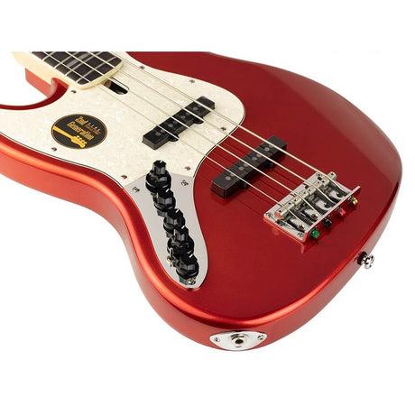 Sire V7+ A5L/BMR Marcus Miller 2nd Gen 5-snarige linkshandige basgitaar Bright Metallic Red