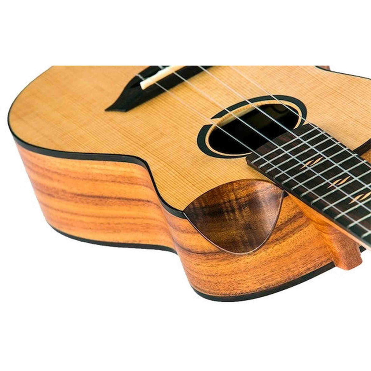 Flight Victoria Concert EQ-A Ukulele met Solid Sitka Spruce Top, Acacia Body, Cutaway en Pickup