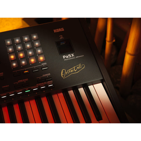 Korg Pa5X 76 ORIENTAL Arranger Keyboard met Aftertouch en Oosterse Sounds
