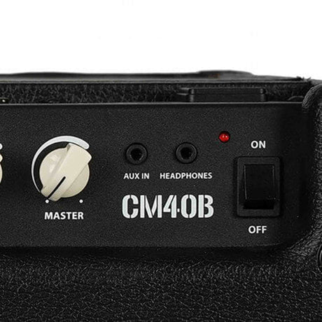 Cort CM40B Basgitaarversterker 40W met 10 inch Speaker en 2 Mid Regelaars