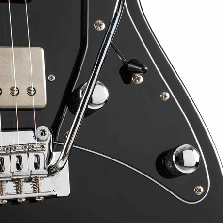 Cort G250SE BK Elektrische Gitaar HSS Linden Roasted Maple Zwart met 2-Punts Tremolo